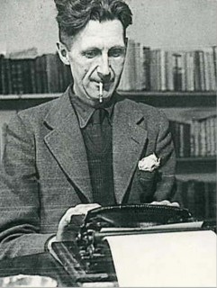 george_orwell_escrevendo