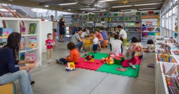 Crianças e pais podem curtir programação gratuita de abril da Biblioteca Parque Villa-Lobos IMG_2471