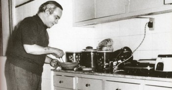 Viagem Gastronômica apresenta Vinicius de Moraes vinicius_moraes_cozinhando
