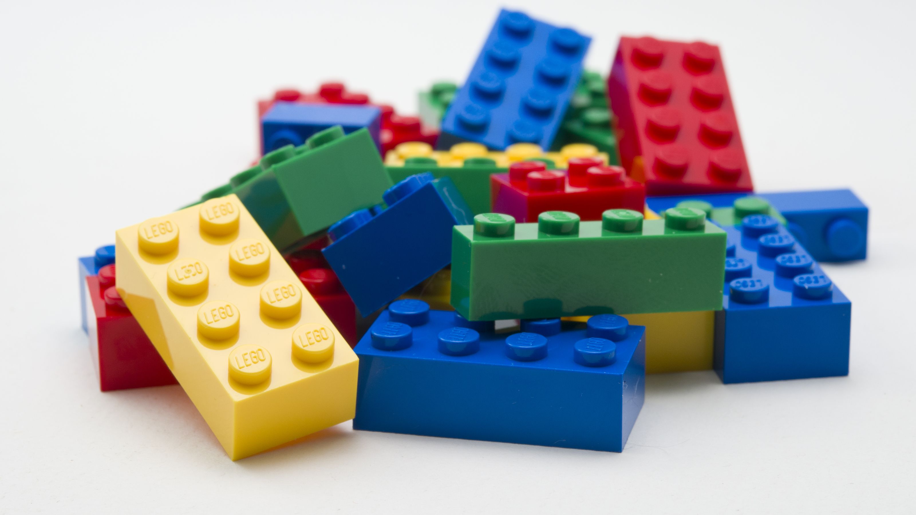 Robótica: Construa e Programe!