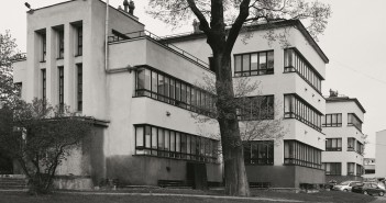 Exposição de fotografias e muito mais no final de semana na BVL. Confira a programação dos próximos dias. exposição fotográfica de arquitetura modernista de Kaunas - Foto: Gintaras Česonis
Foto: Gintaras Česonis