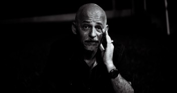 Aproveite as oficinas e cursos na BVL. Inscreva-se já! Lourenço Mutarelli. Foto: Isabela Nishijima.