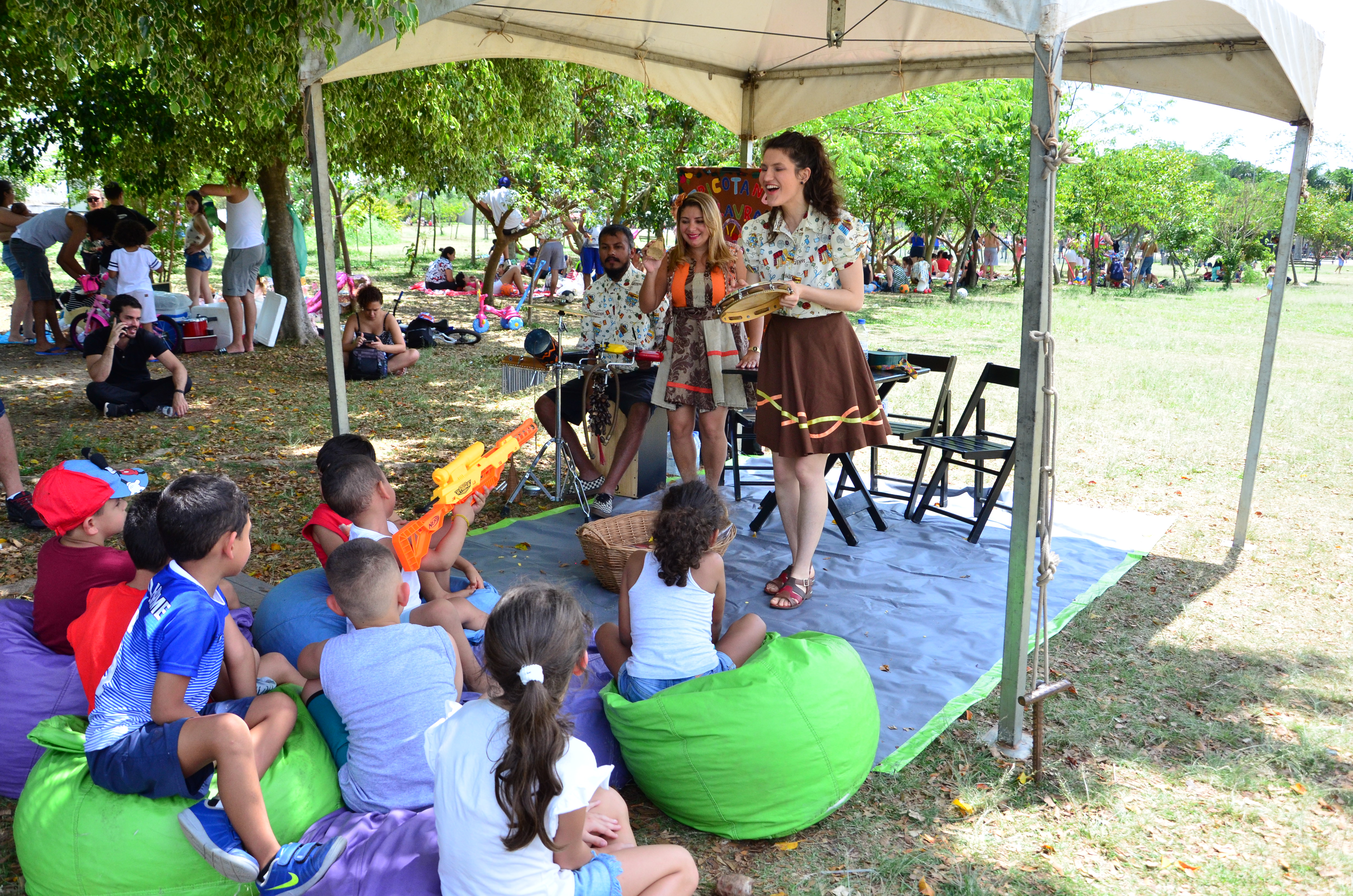 Domingo no Parque