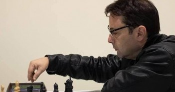 Adriano Caldeira fala sobre sua experiência nas aulas online de xadrez