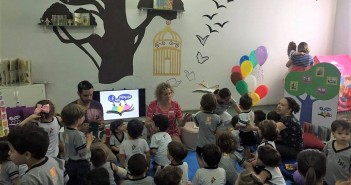 Birigui adere ao Lê no Ninho e programa faz sucesso entre a população Foto: BPMB/ Reprodução