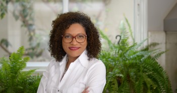Oficina promove leitura e análise crítica de textos de vários gêneros Lilian do Rocio Borba - crédito Fausto Cabral Costa 7