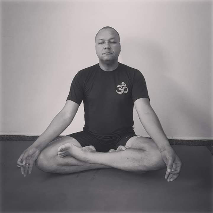 Compartilhando saberes: Yoga – Presencial
