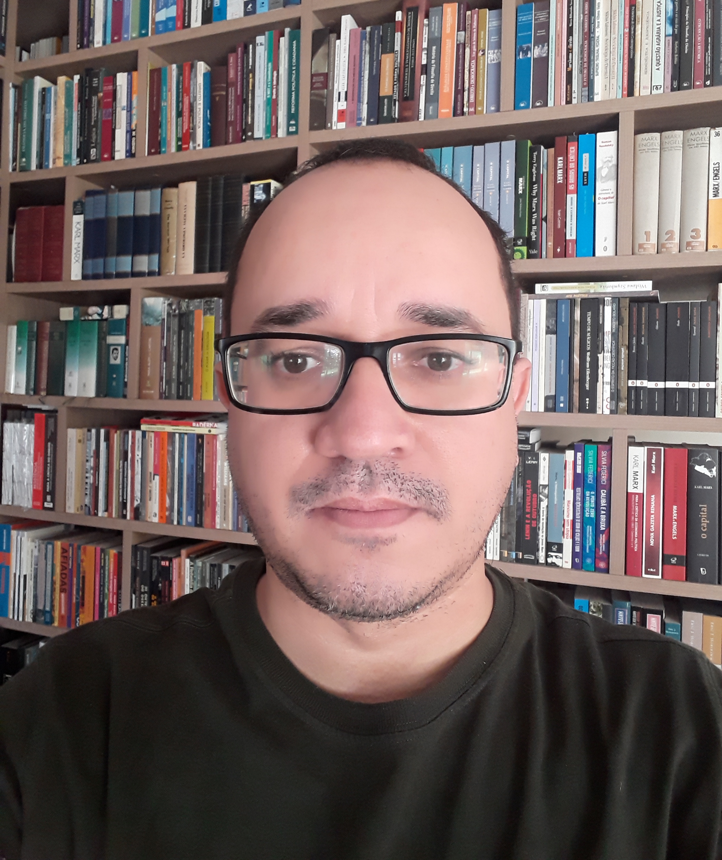 Ler-escrever poesia: oficina